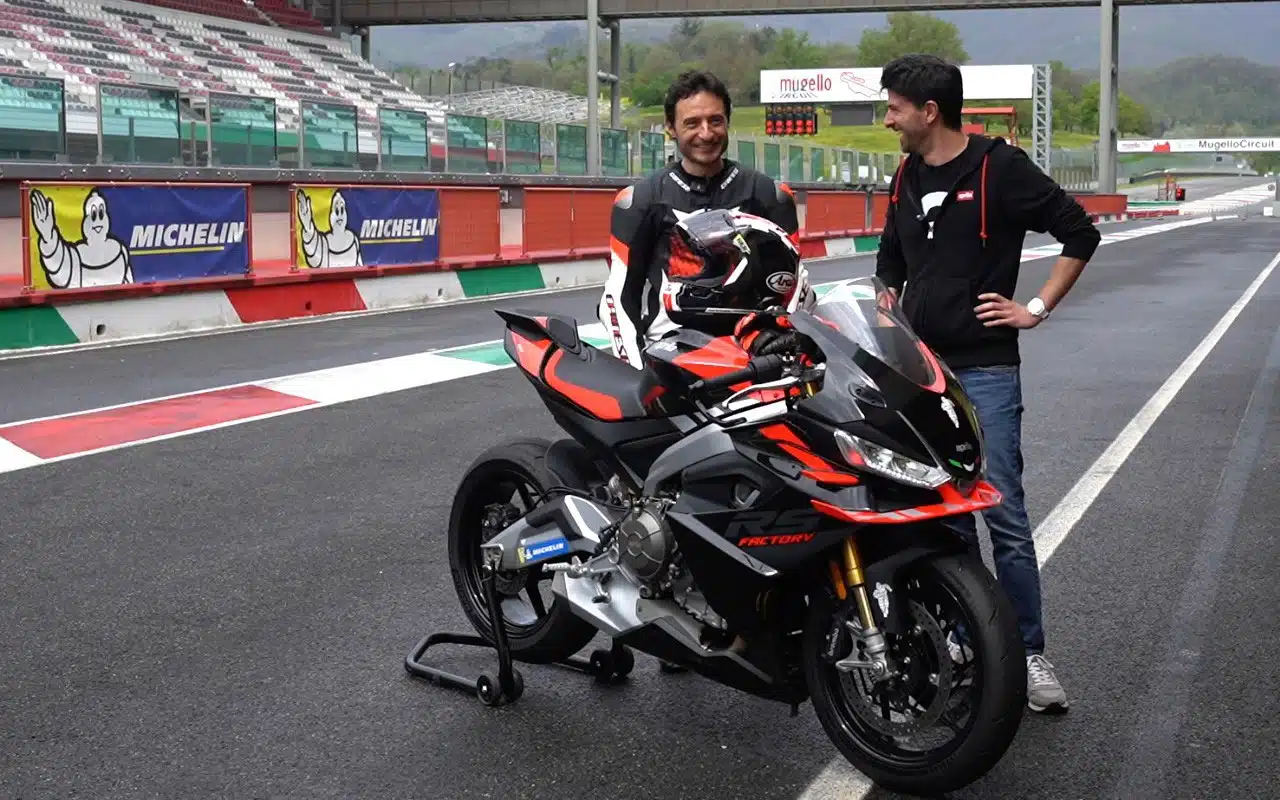 Aprilia RS 660 Factory 2025 - TEST