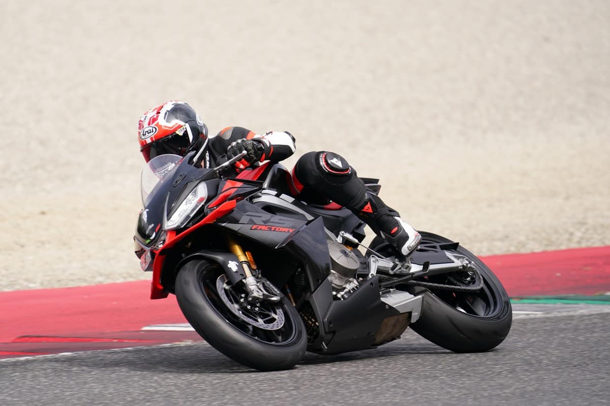 Aprilia RS 660 Factory 2025 - TEST