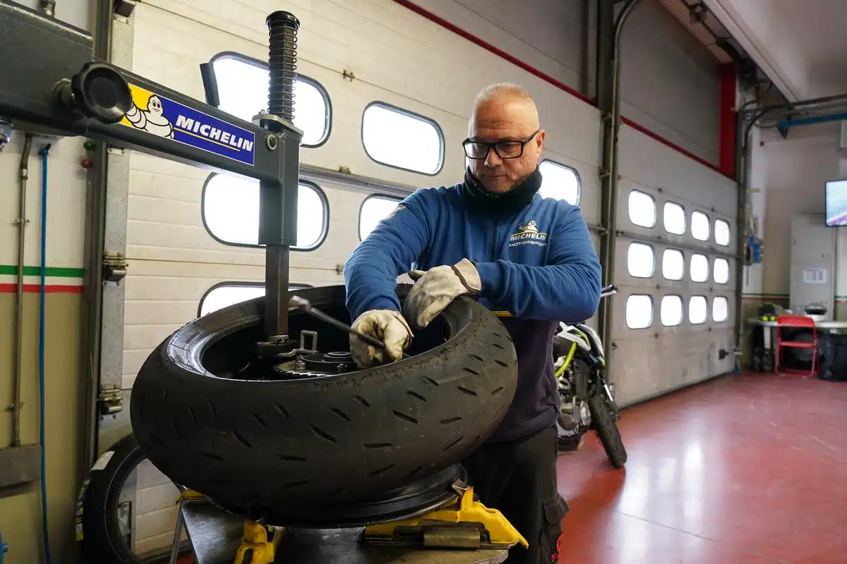 Aprilia RS 660 Factory 2025 - TEST