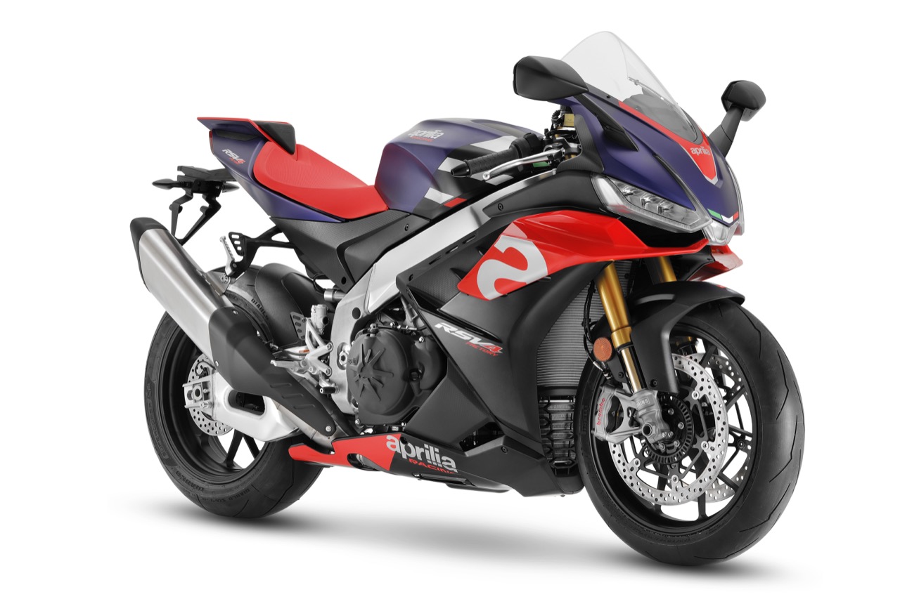 Aprilia RSV4 e RSV4 Factory - nuove foto 2021 