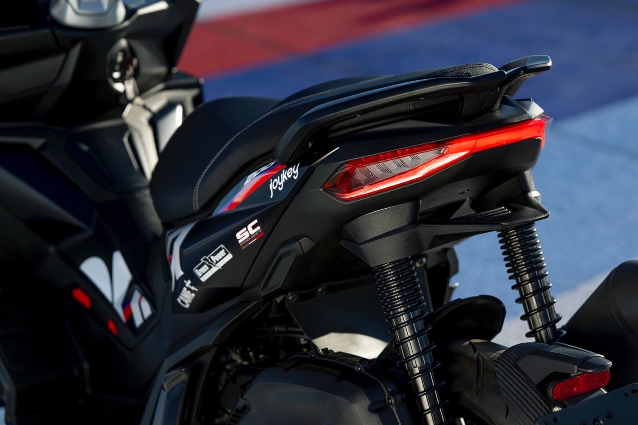 Aprilia SR GT Replica 2025 - Foto ufficiali