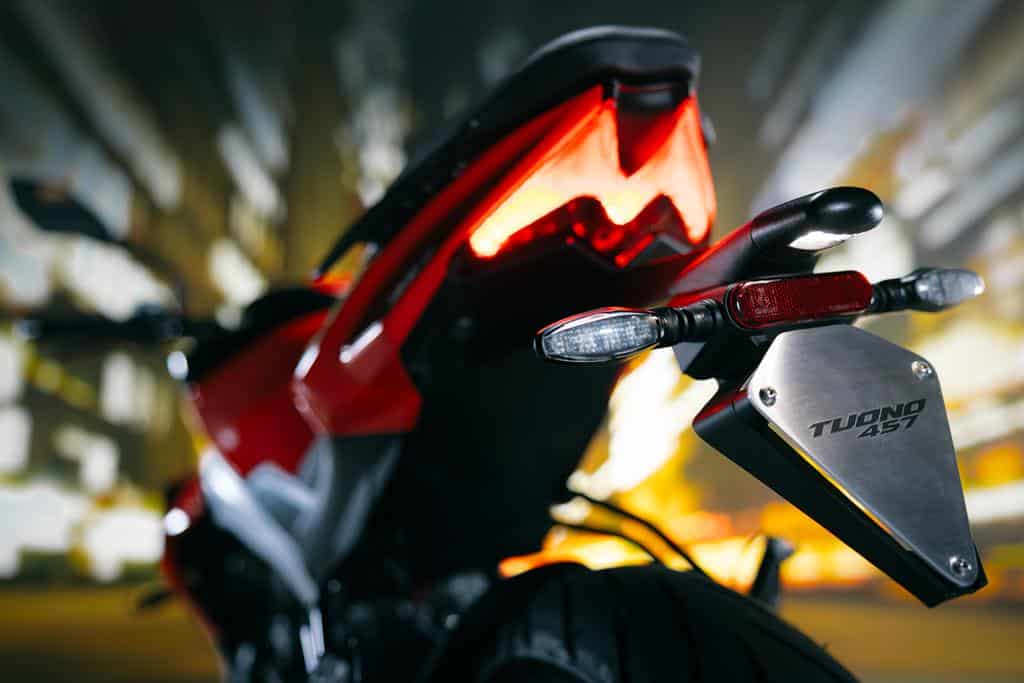Aprilia Tuono 457