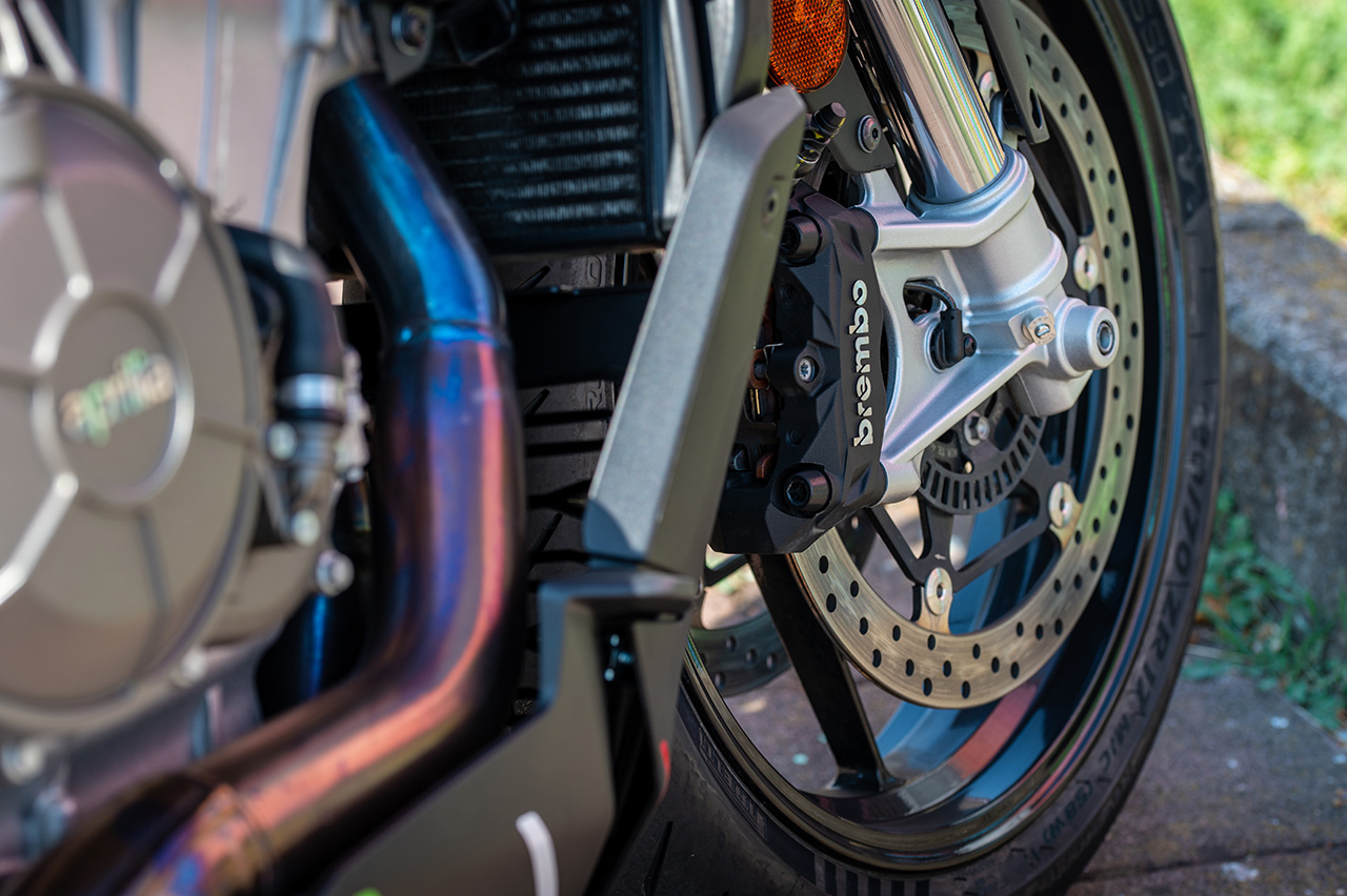 Aprilia Tuono 660 Factory 2023 - Prova su strada e in pista