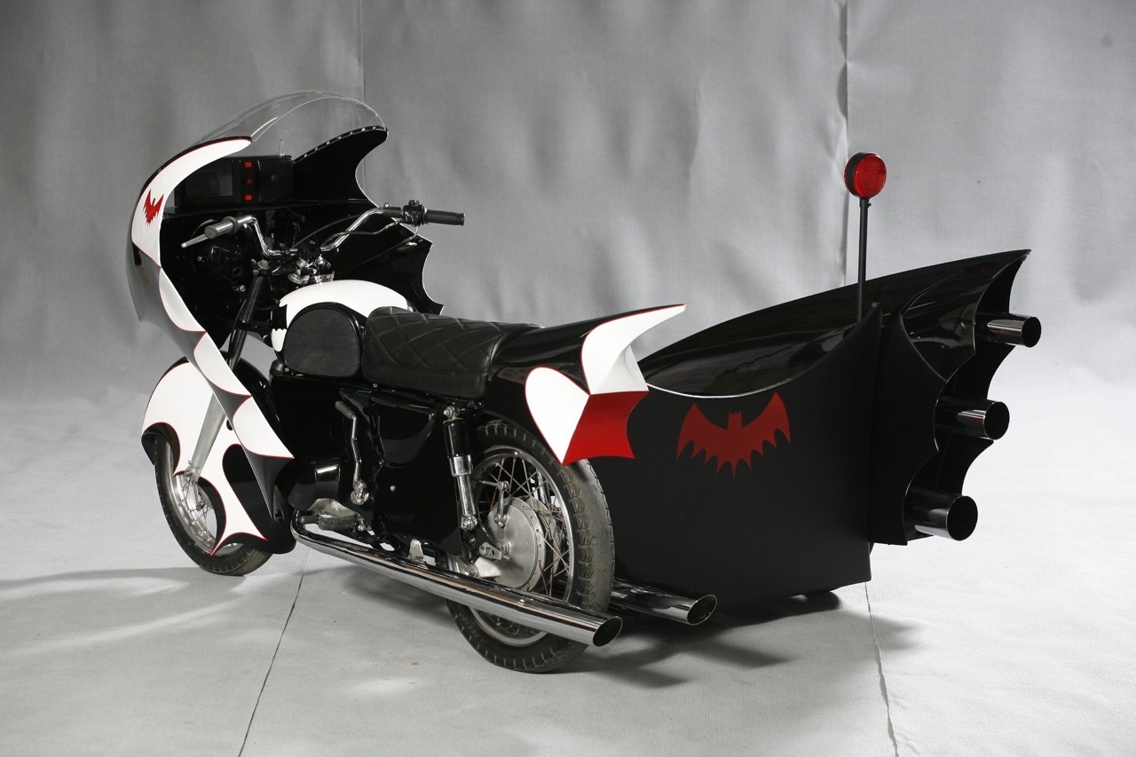 Bat-Moto replica