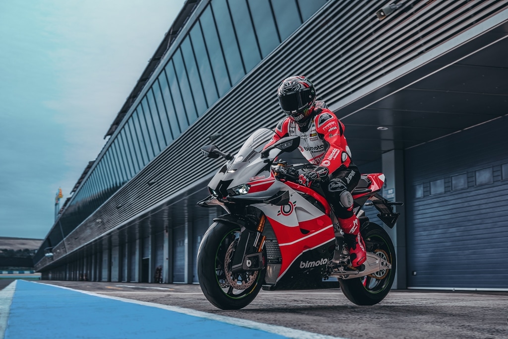 Bimota KB998 Rimini - Primi clienti
