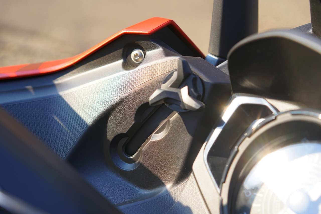 BMW C650 Sport prova su strada 2016