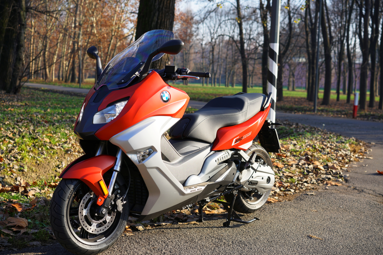 BMW C650 Sport prova su strada 2016