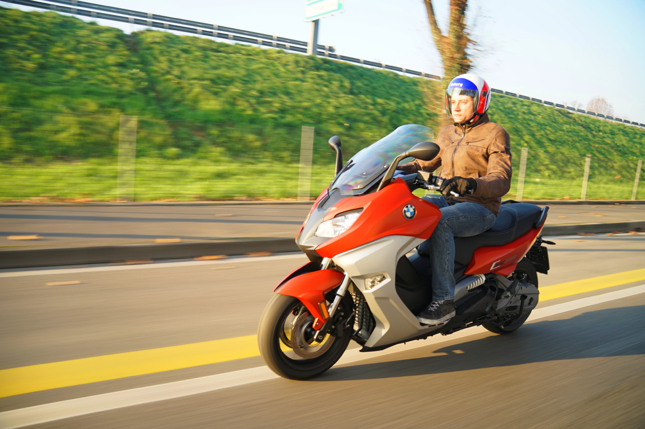 BMW C650 Sport prova su strada 2016