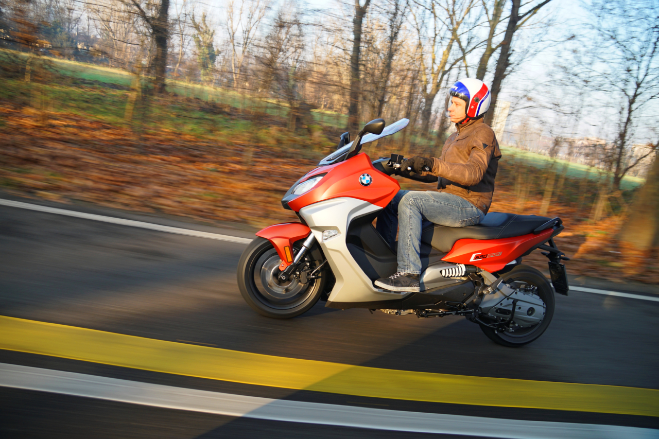 BMW C650 Sport prova su strada 2016