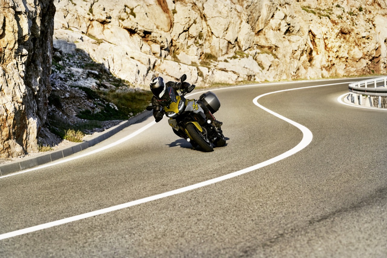BMW F 900 XR - foto 