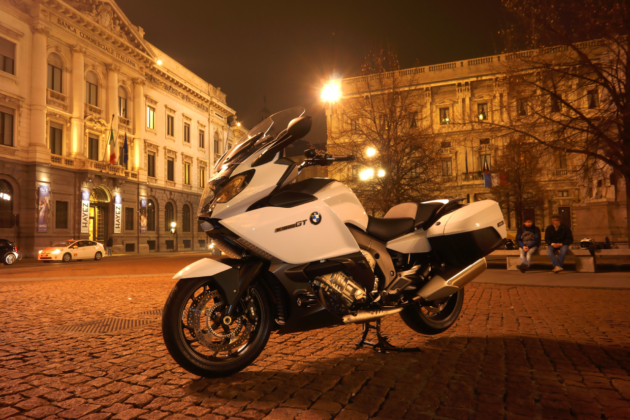 BMW K1600GT prova su strada 2016