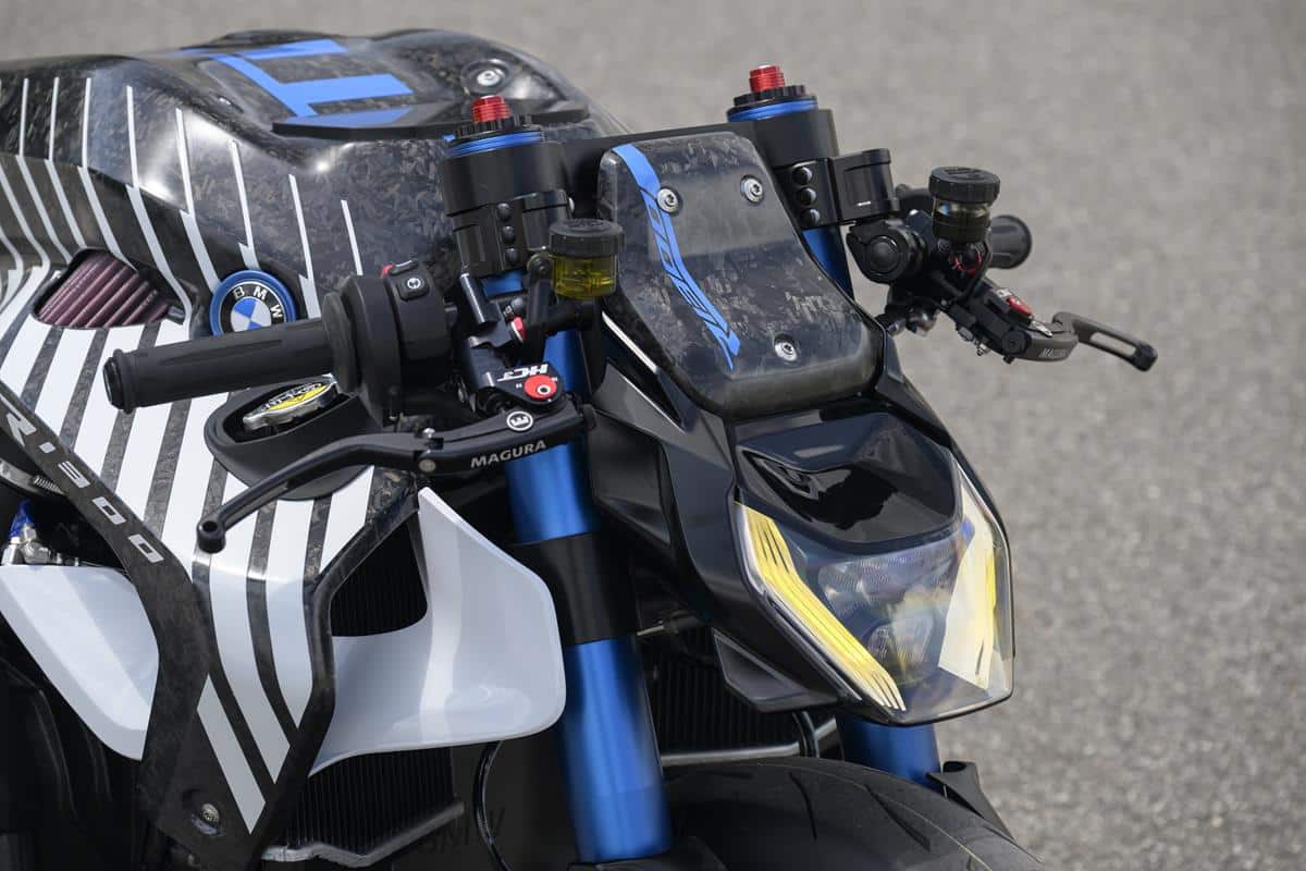 BMW R 1300 R TITAN 
