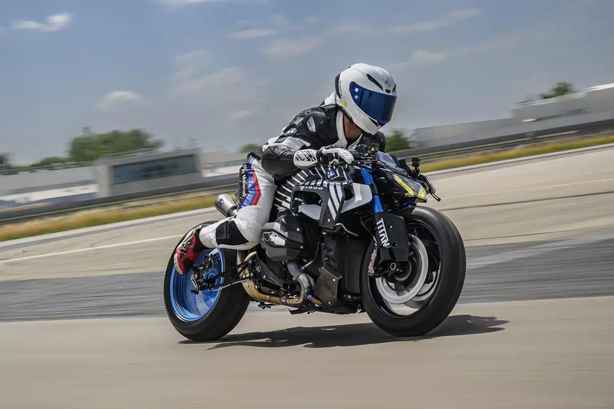 BMW R 1300 R TITAN 