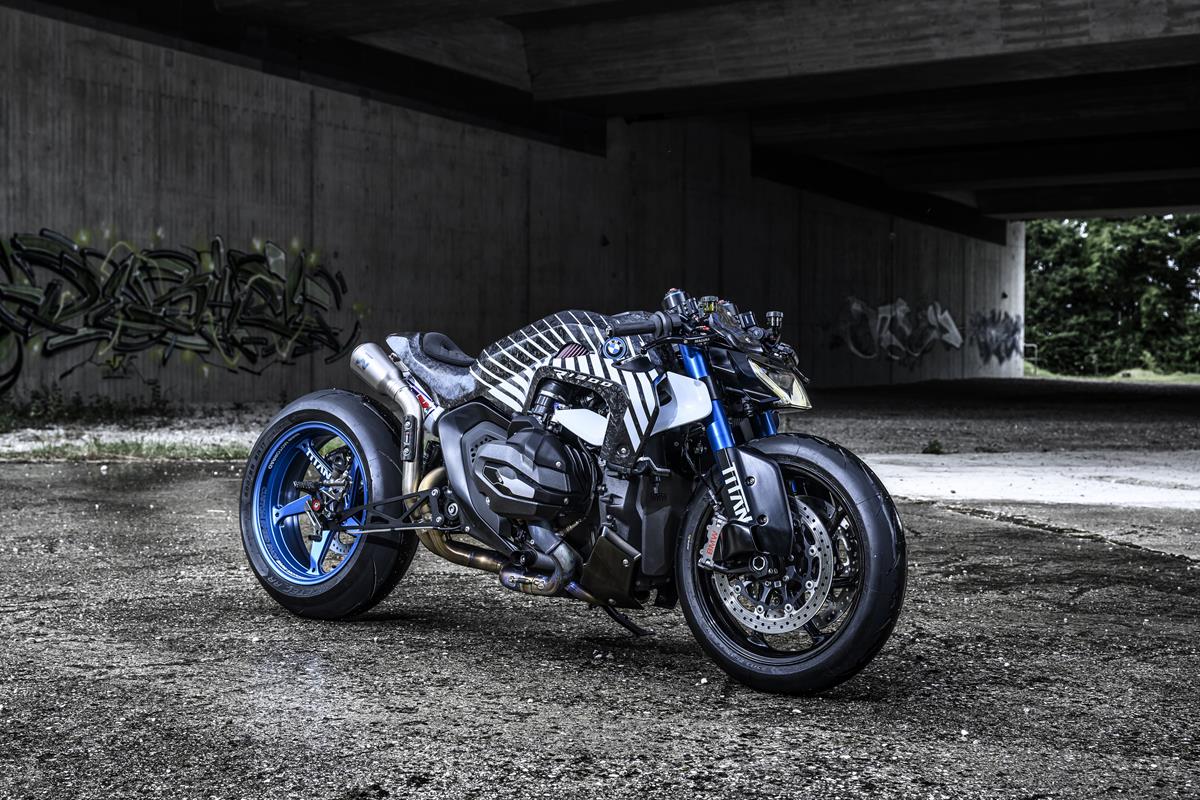 BMW R 1300 R TITAN 