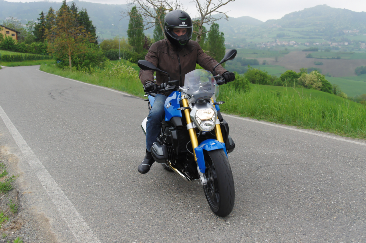 BMW R1200R MY2015, prova su strada