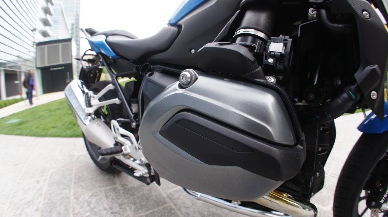 BMW R1200R MY2015, prova su strada