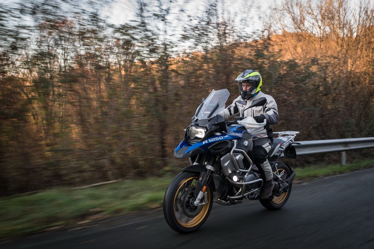 BMW R1250GS Adventure 2019 - prova su strada