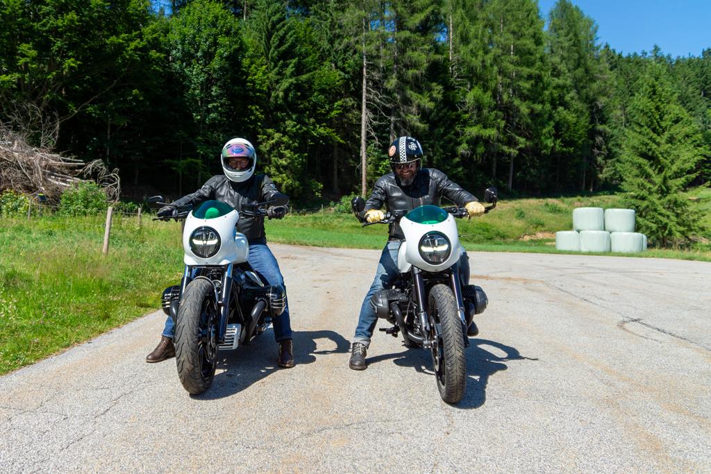 BMW Speed Sisters by Woidwerk