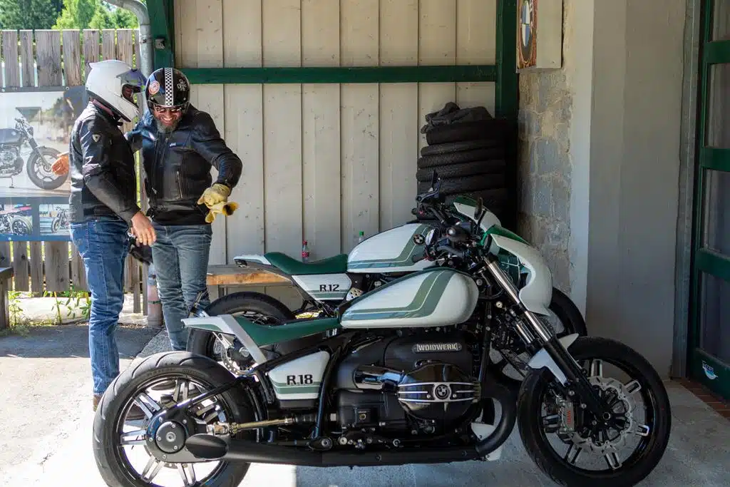 BMW Speed Sisters by Woidwerk