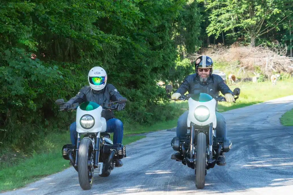 BMW Speed Sisters by Woidwerk