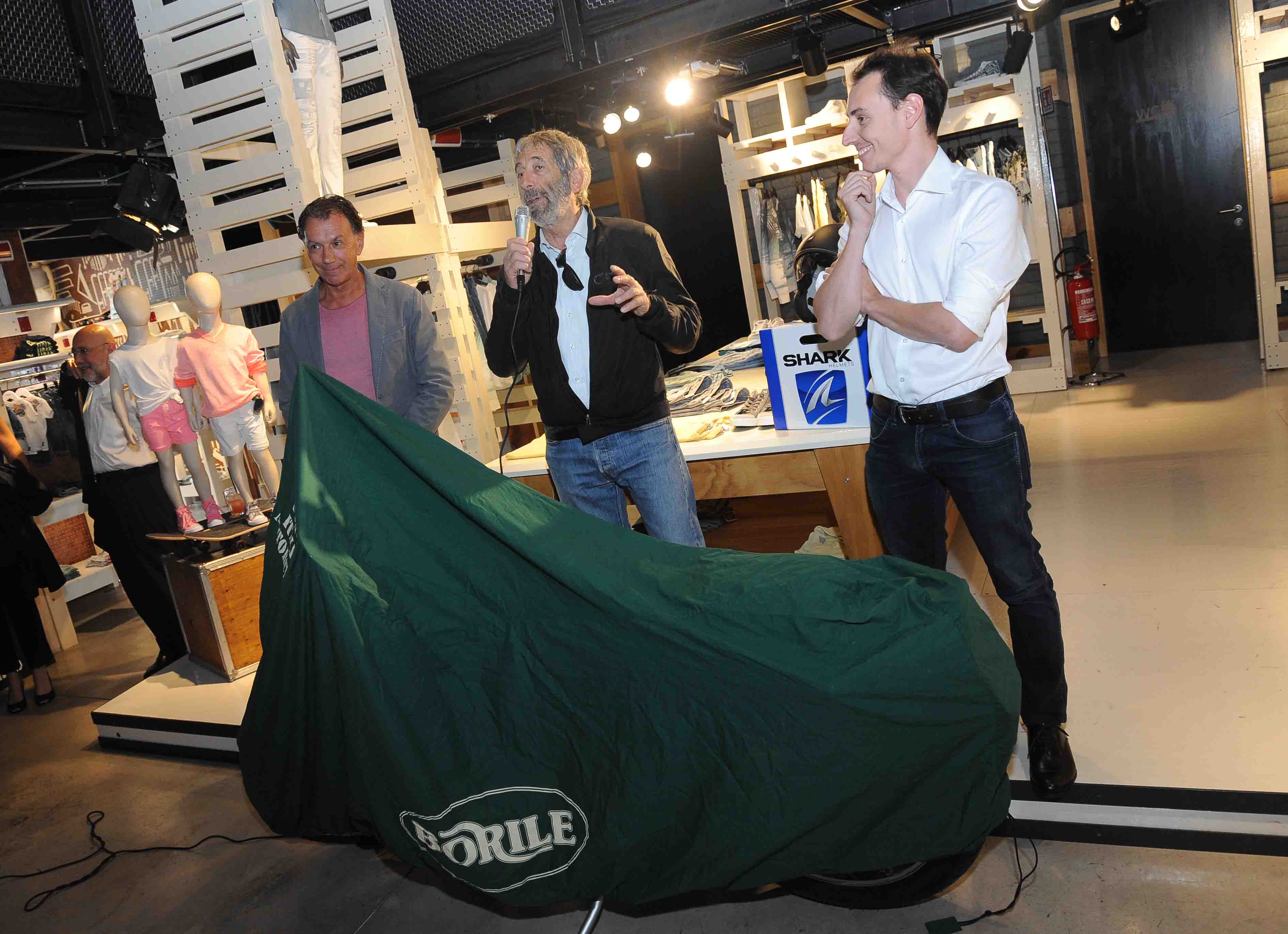 Borile B 300 CR - Presentazione Milano