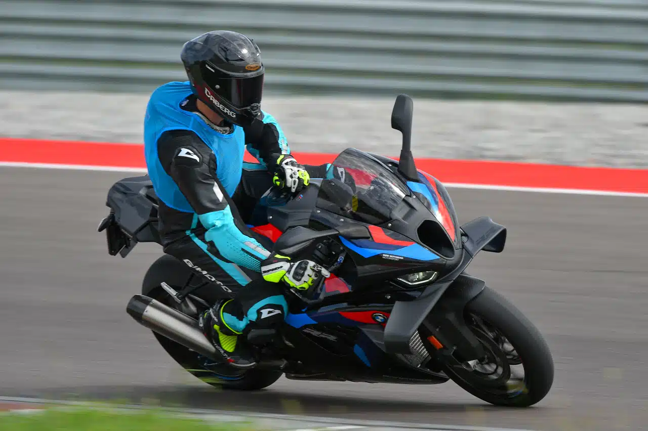 CABERG GP01 FIM TEST IN PISTA