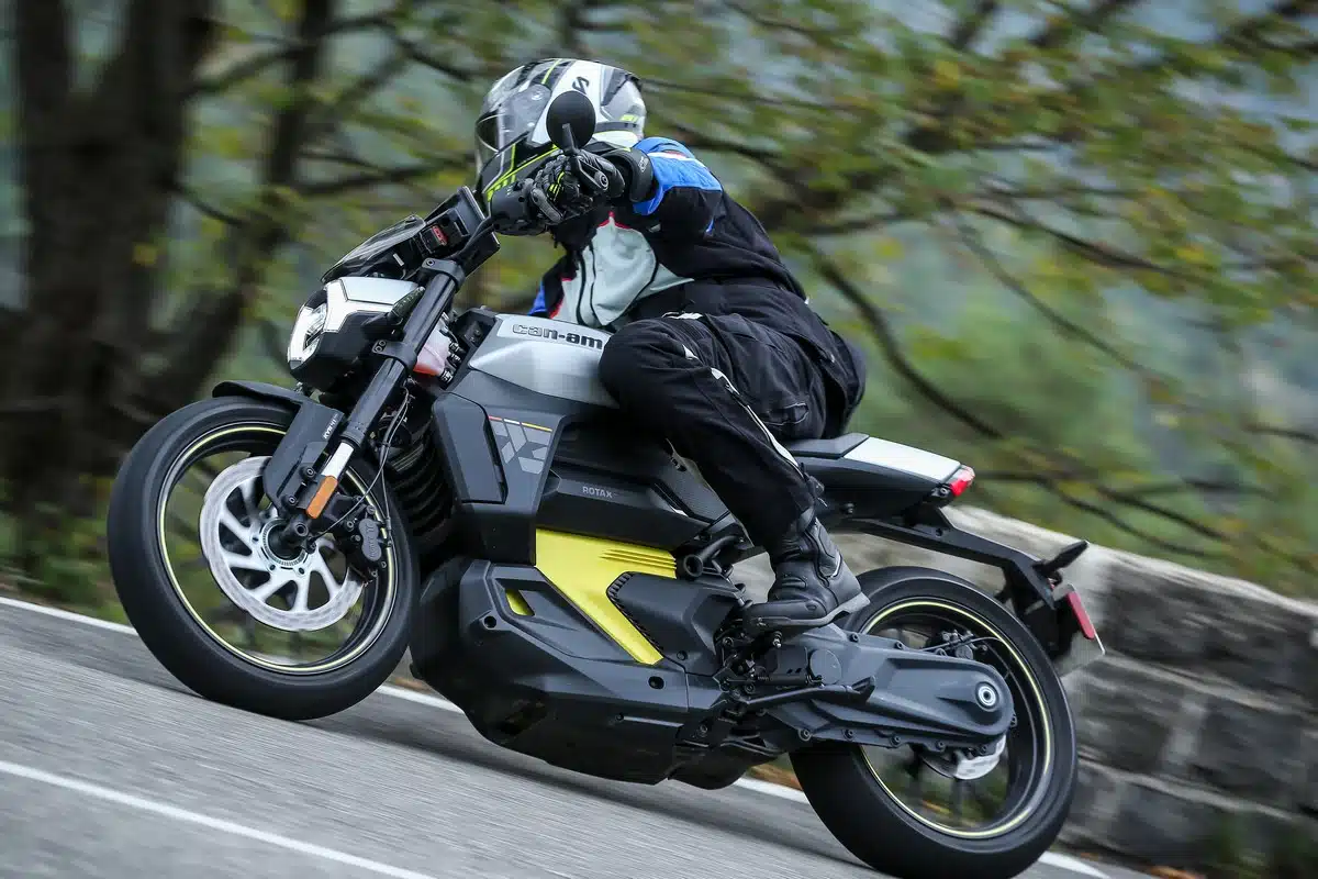 Can-Am Pulse ed Origin