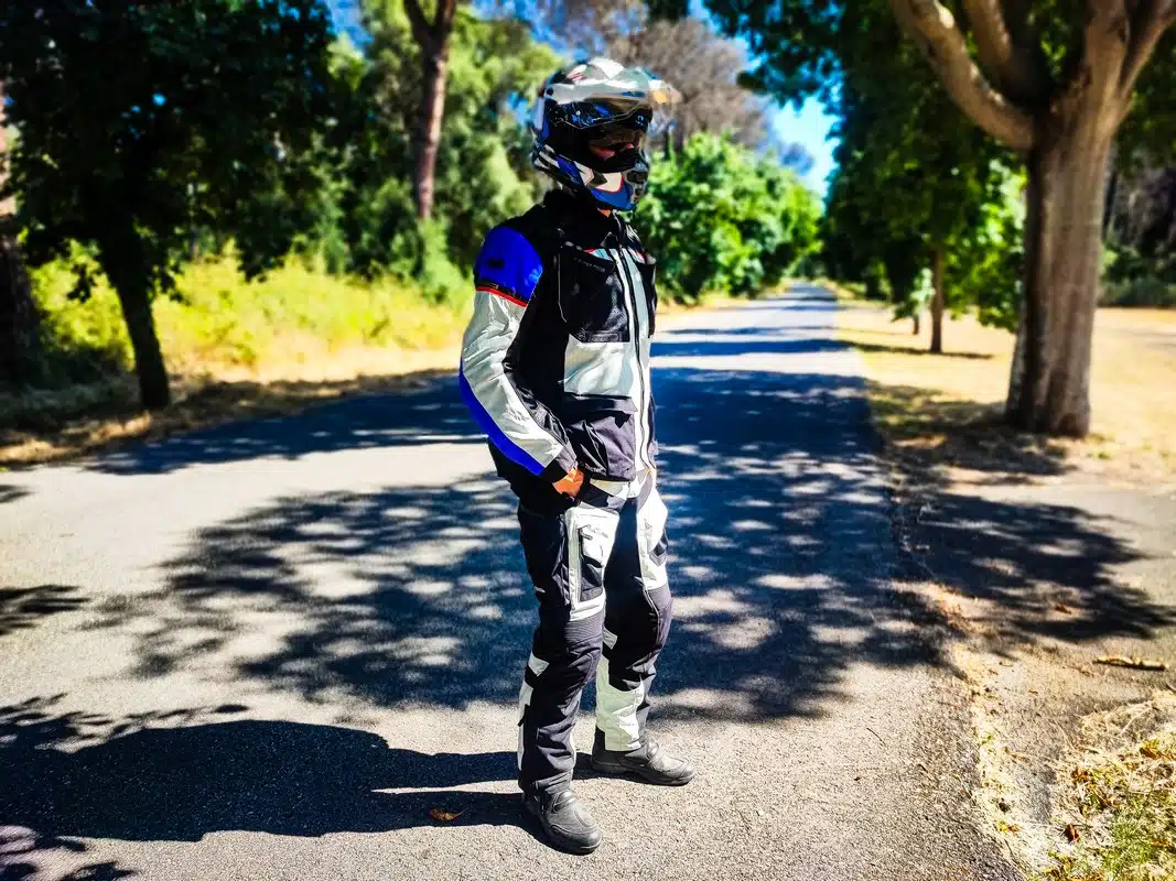 Casco NOS NS-9