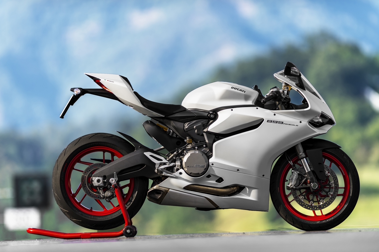 Ducati 899 Panigale - EICMA 2013