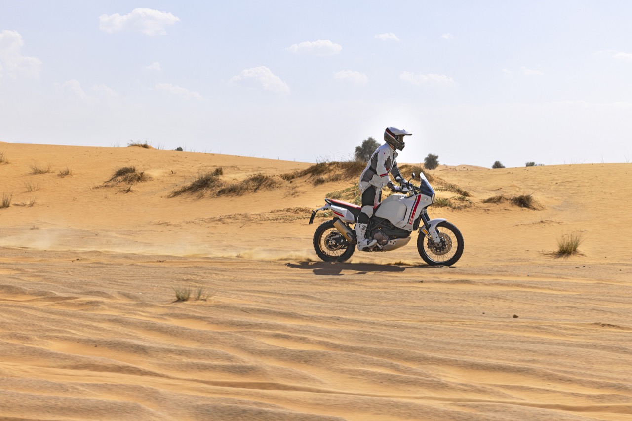 Ducati DesertX - foto 