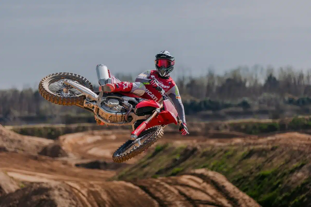 Ducati Desmo450 MX