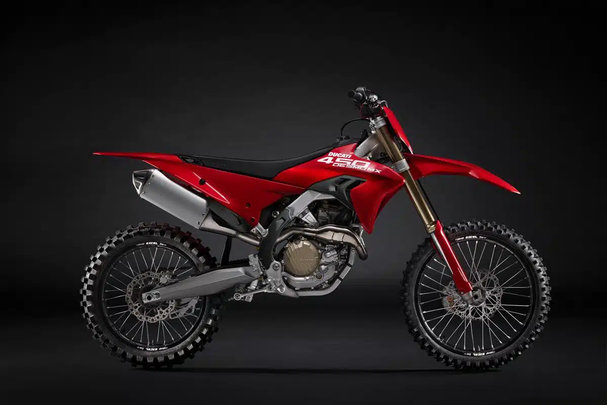 Ducati Desmo450 MX