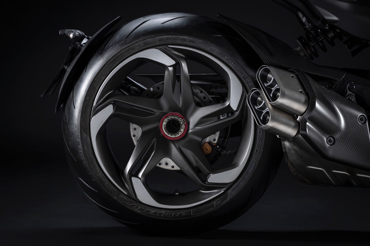 Ducati Diavel for Bentley - Foto ufficiali