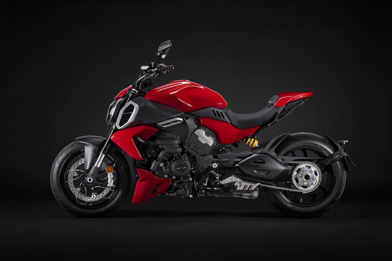 Ducati Diavel V4 - foto 