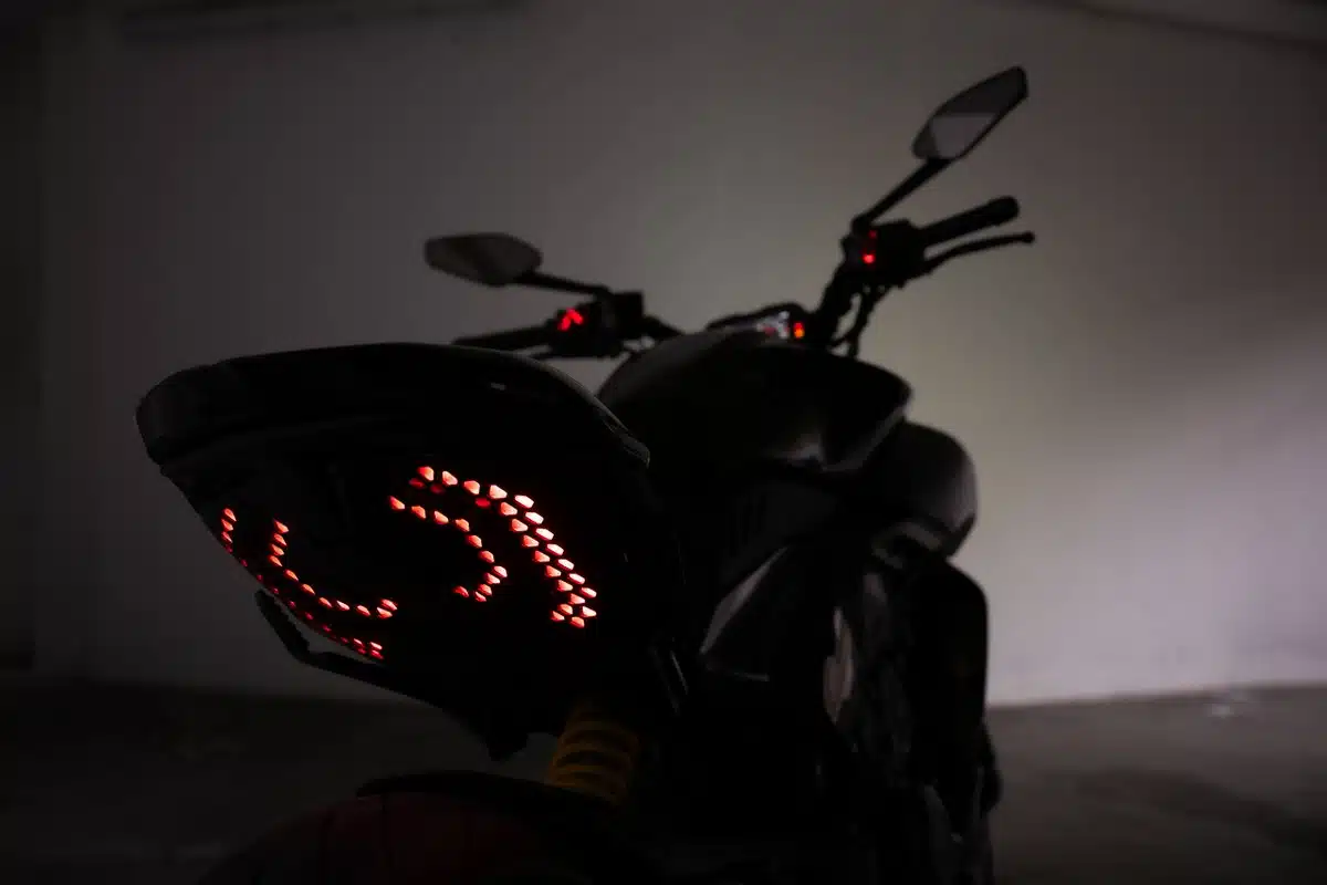 Ducati Diavel V4