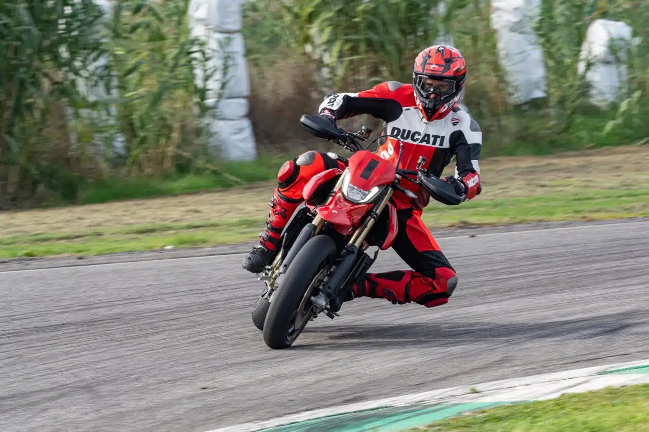Ducati Hypermotard 698 Mono - Foto ufficiali