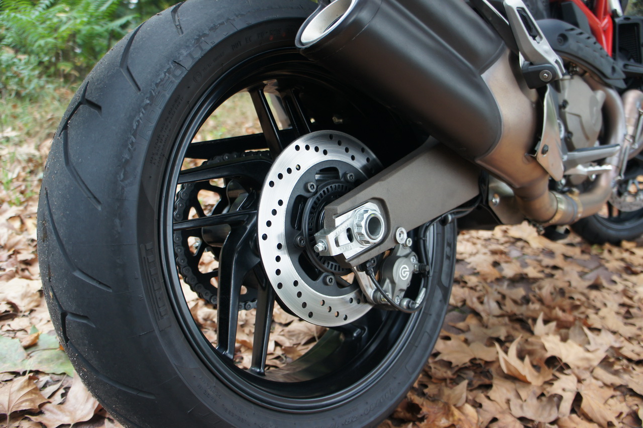 Ducati Monster 821 - Prova su strada 2014