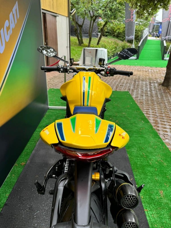 DUCATI MONSTER SENNA