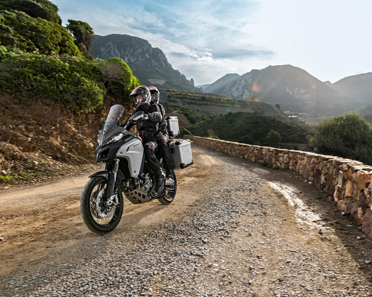 Ducati Multistrada Enduro 1200 - MEGA GALLERY
