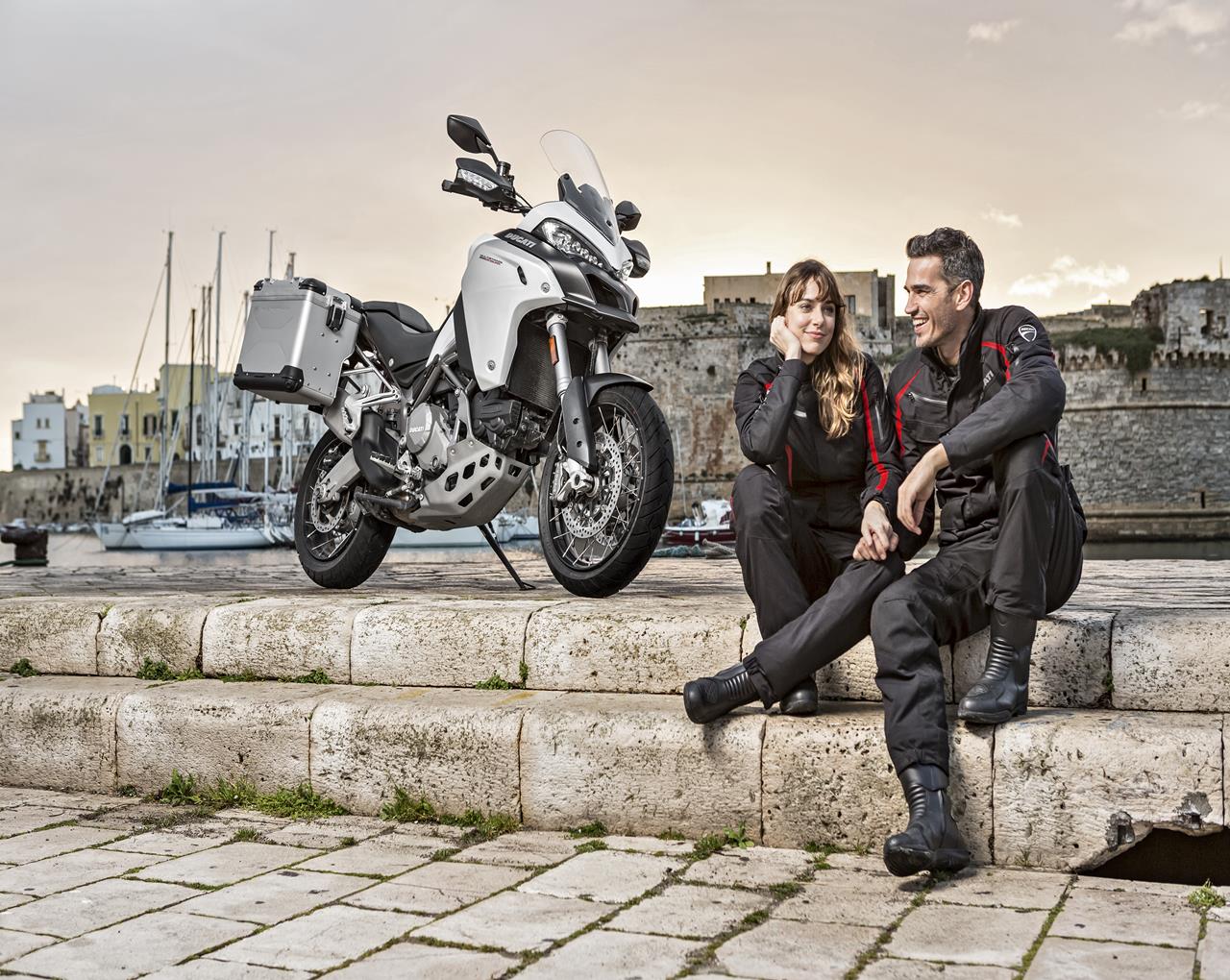 Ducati Multistrada Enduro 1200 - MEGA GALLERY