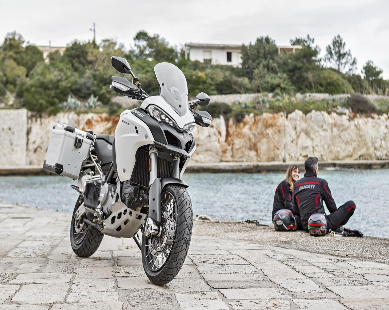 Ducati Multistrada Enduro 1200 - MEGA GALLERY