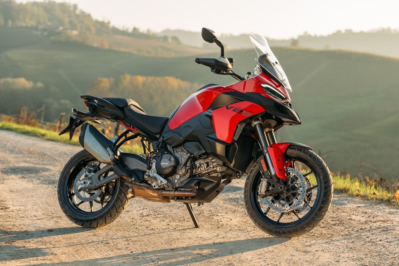 Ducati Multistrada V2 2025 - Foto ufficiali