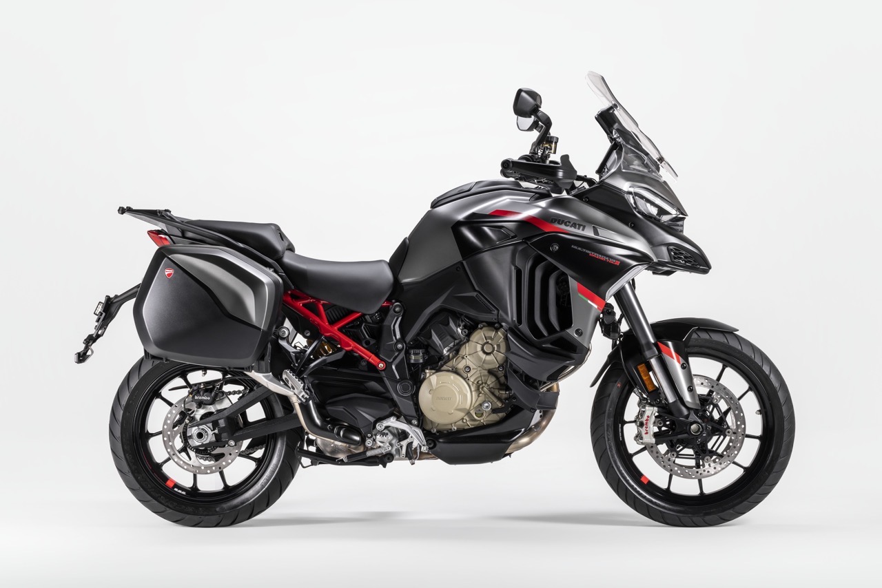 Ducati Multistrada V4 S Grand Tour 2024 - Foto ufficiali