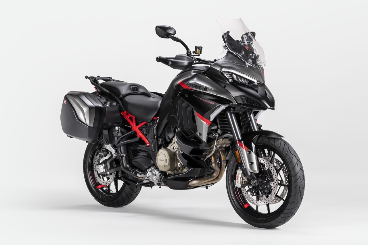 Ducati Multistrada V4 S Grand Tour 2024 - Foto ufficiali