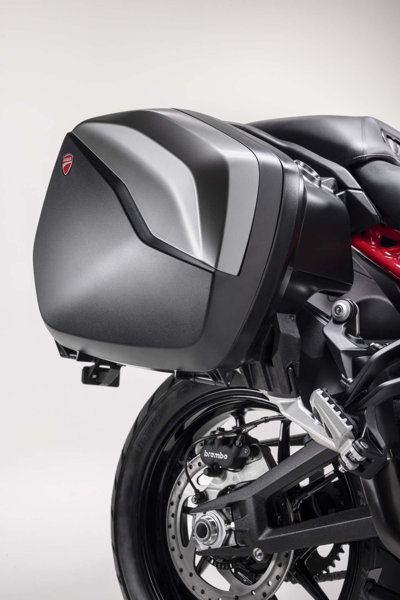Ducati Multistrada V4 S Grand Tour 2024 - Foto ufficiali