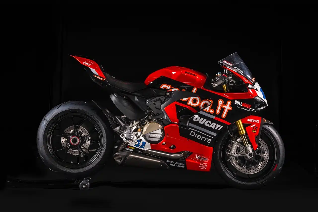 Ducati Panigale 2023 Replica - Foto ufficiali