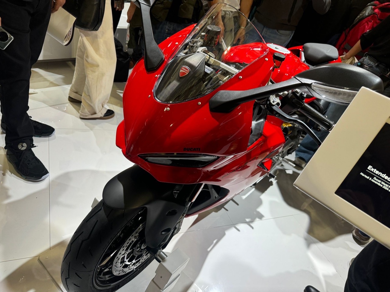 Ducati Panigale V2 - EICMA 2024