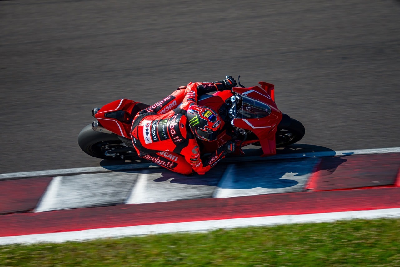 Ducati Panigale V4 R 2026 - Foto ufficiali
