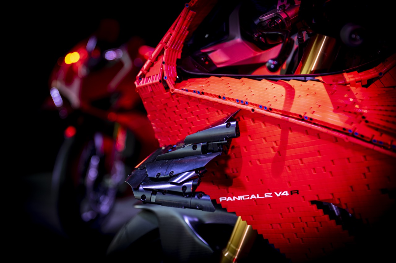 Ducati Panigale V4 R - modello in LEGO Technic  