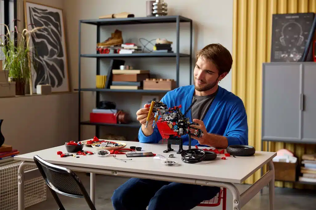 Ducati Panigale V4 S - LEGO TECHNIC